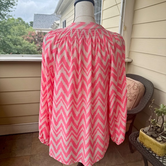 Lilly Pulitzer Elsa Silk Top - Size M - Picture 3 of 11